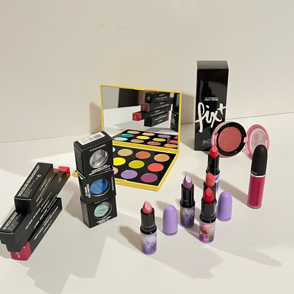 MAC Makeup Box